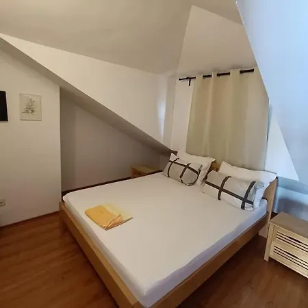Апартаменты Sea View With Swimming Pool Near Сплит